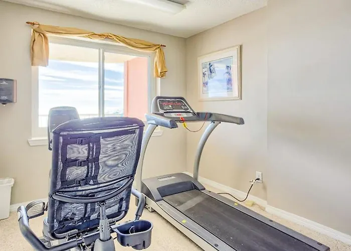 Royal Palms 1203